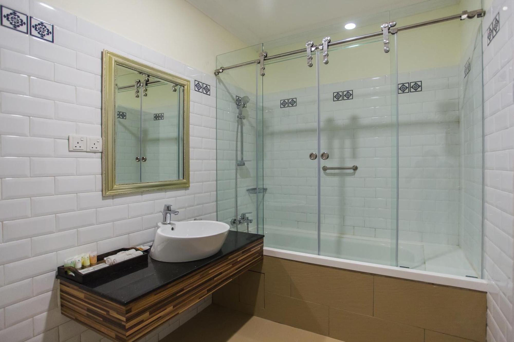 Aava Malacca Hotel Ngoại thất bức ảnh