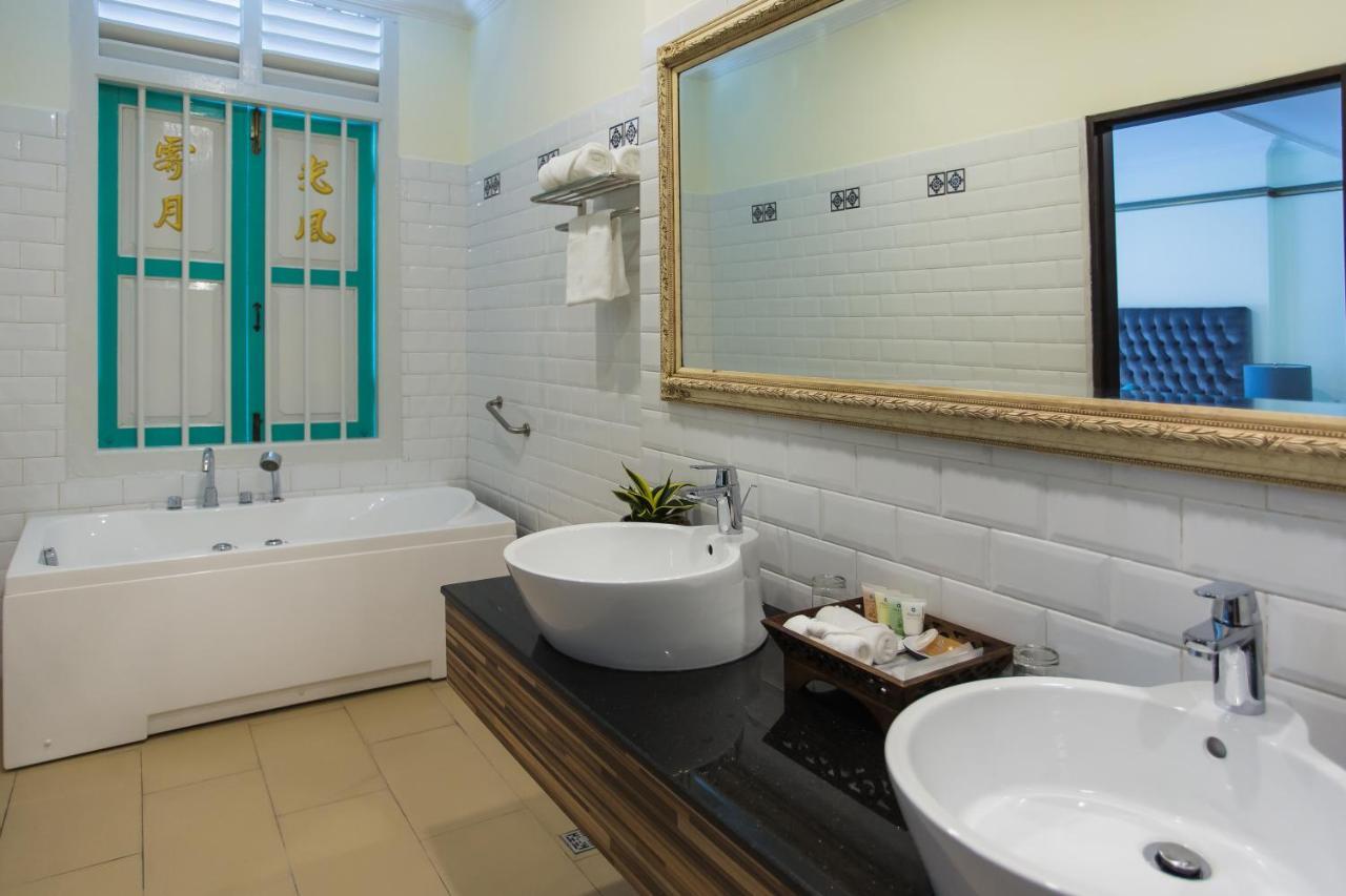 Aava Malacca Hotel Ngoại thất bức ảnh